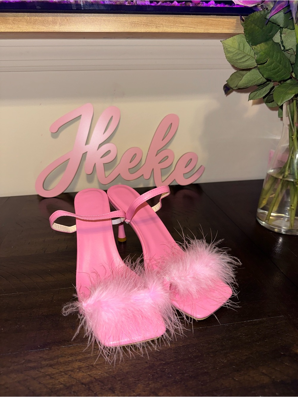 Pink Feathered Women's Heels sizes 7, 9, 10